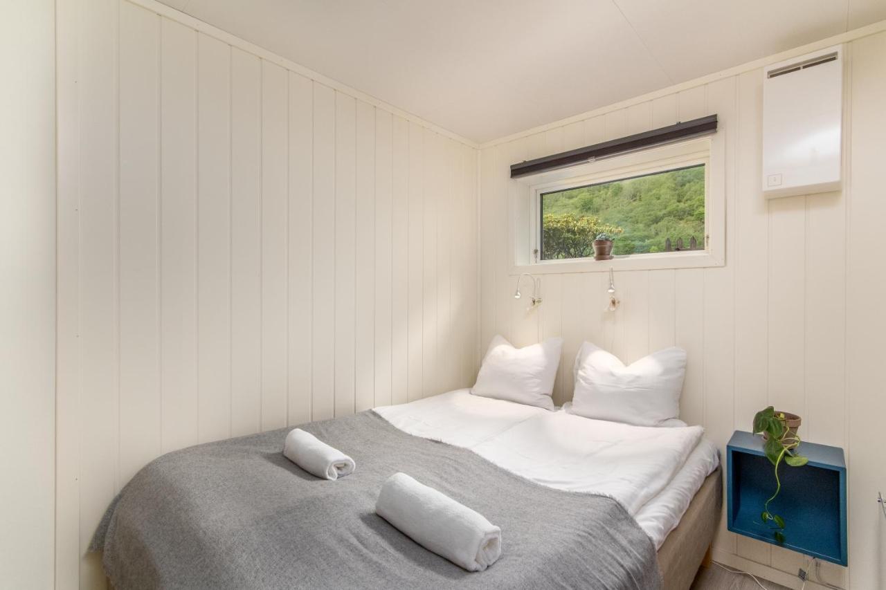 Spacious Two Bedroom Basement Apartment Flåm Exteriér fotografie